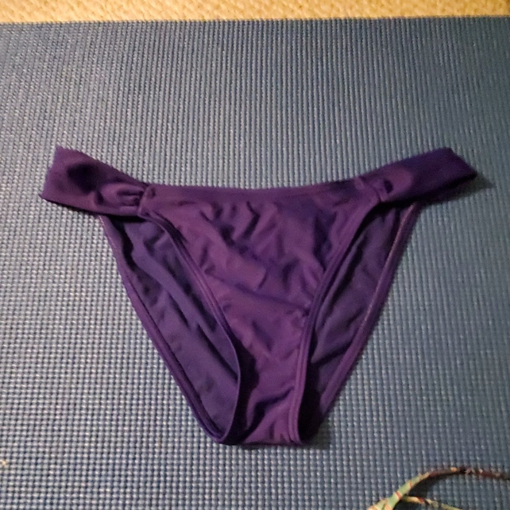 O'Neill bikini bottom size S